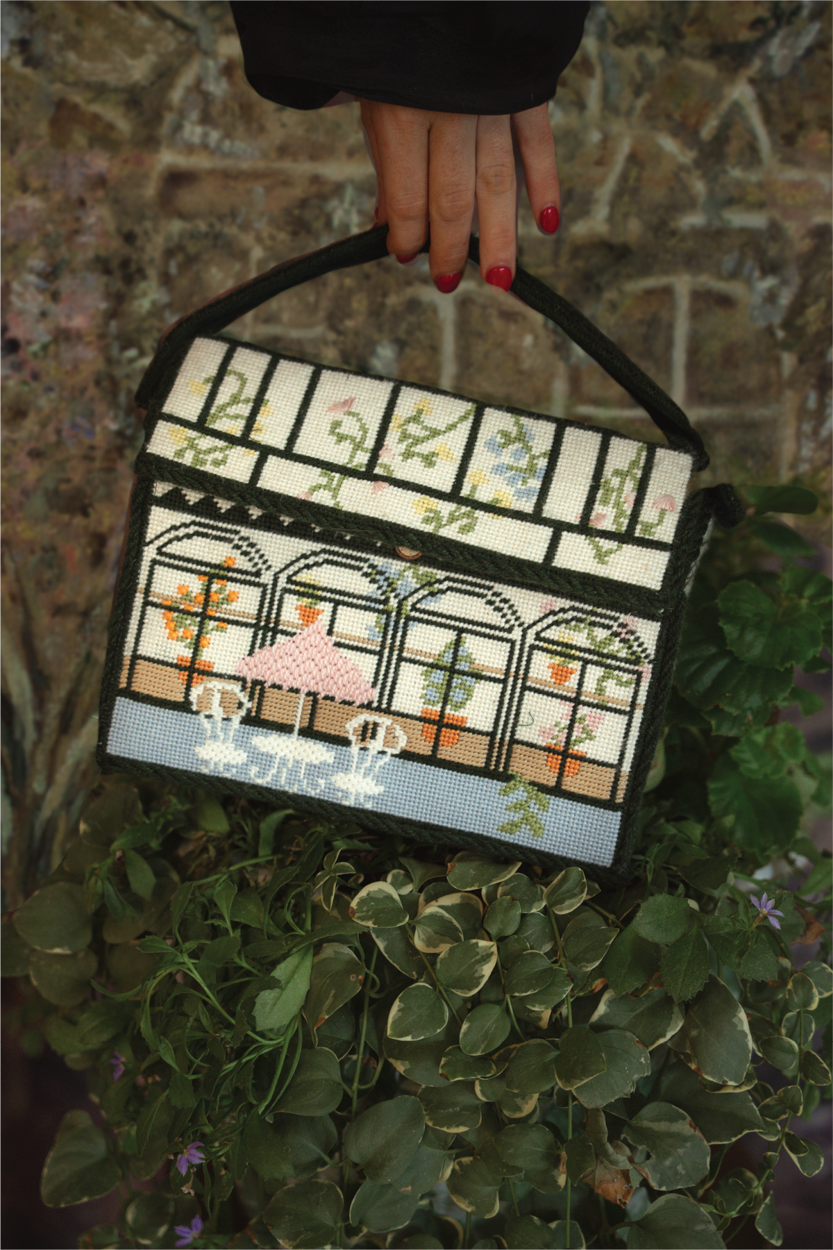 House Purse Canvas – Greenhouse (4-6 Week Preorder)